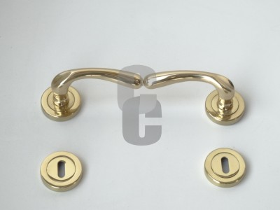 Дръжка месинг 2ч. обикновена                                                                                                                                                                                                                                                                                